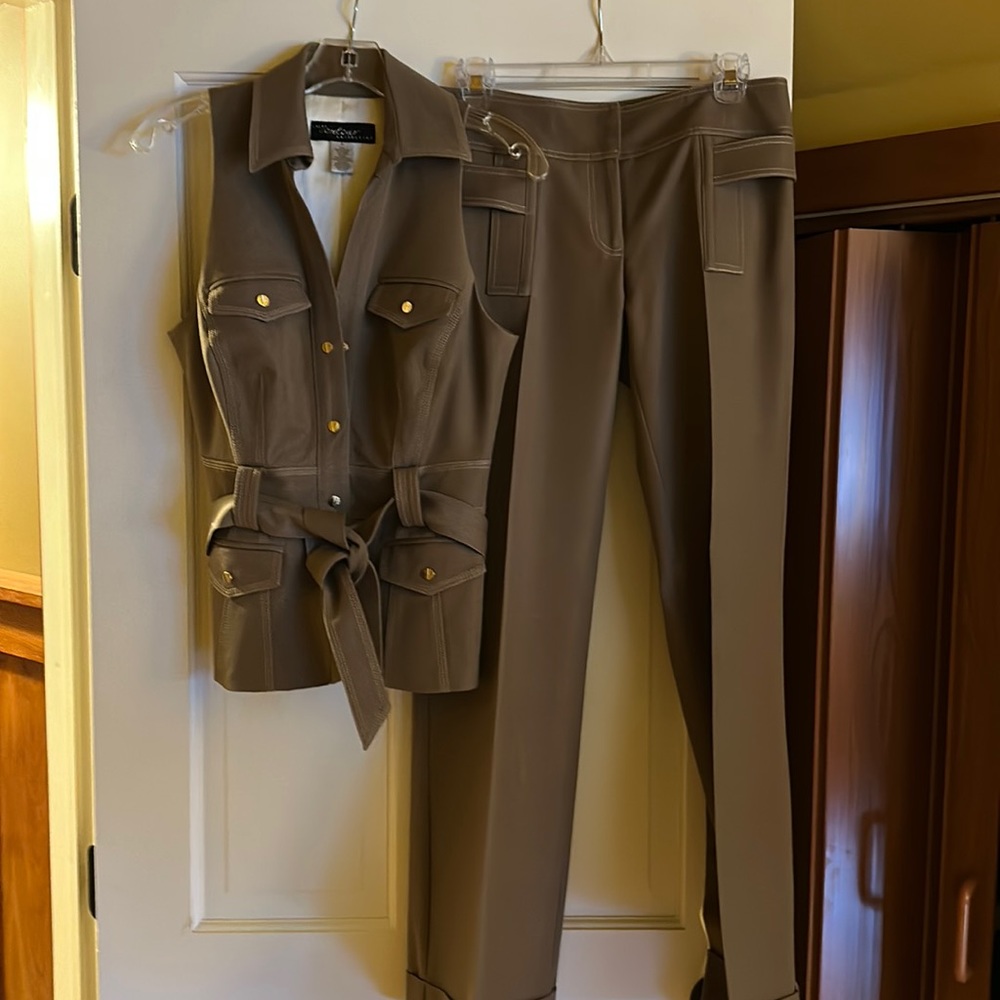 One of my favorite pant suits of ALL time!